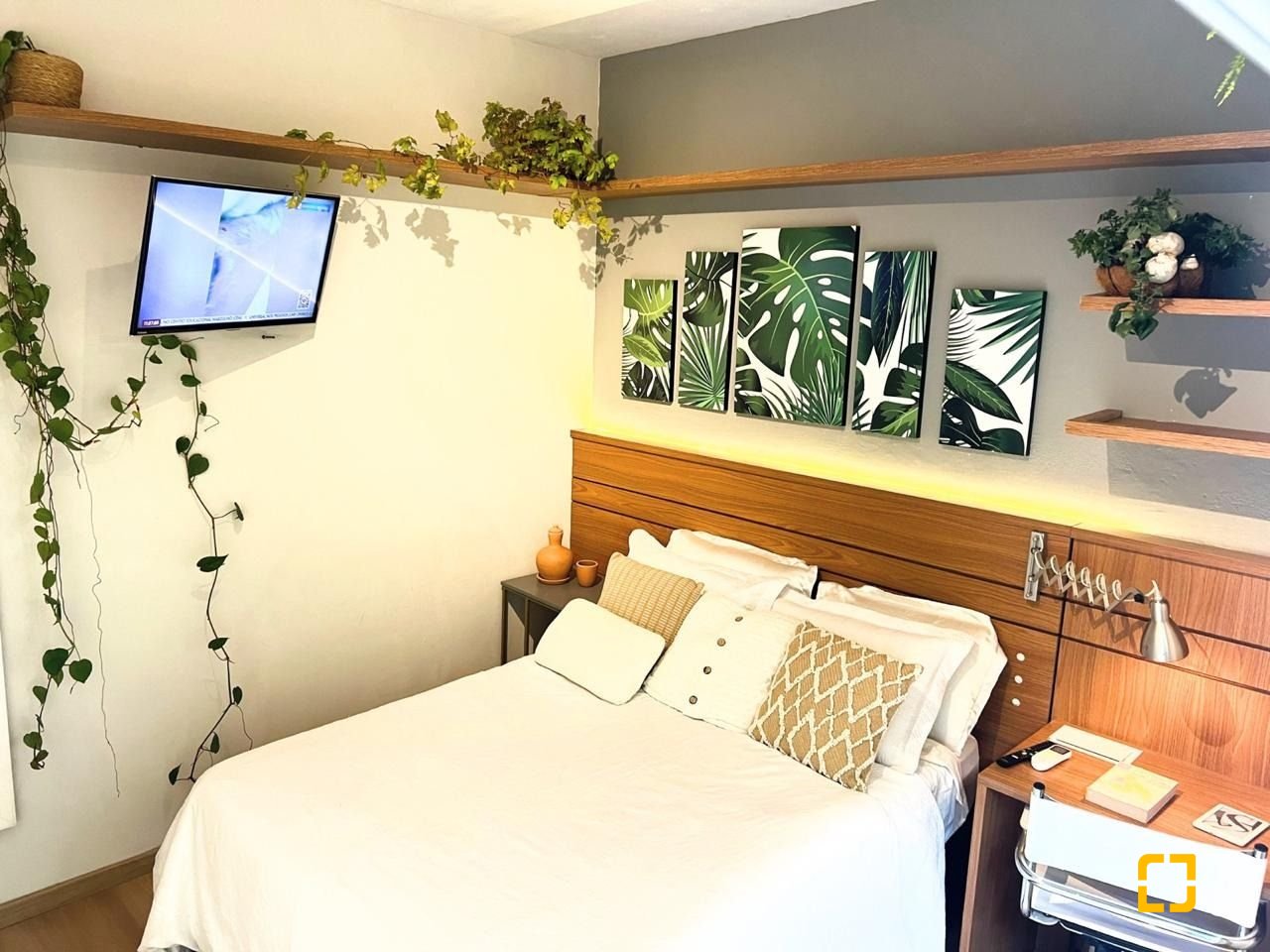 Casa com 450m², 5 garagens, no bairro Centro em Florianópolis