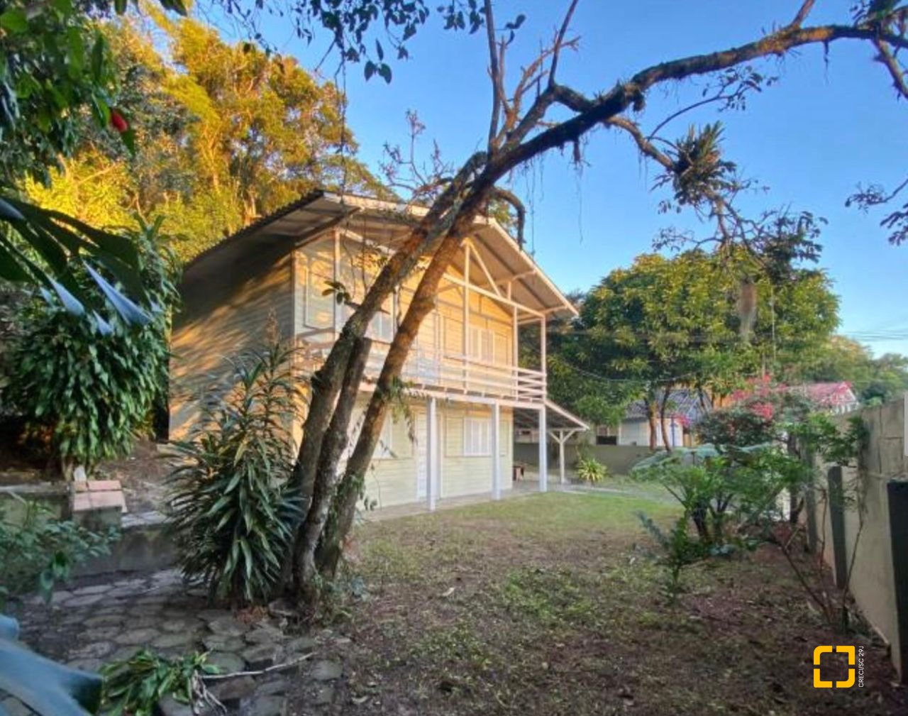 Casa com 135m², 3 quartos, no bairro Lagoa da Conceição em Florianópolis