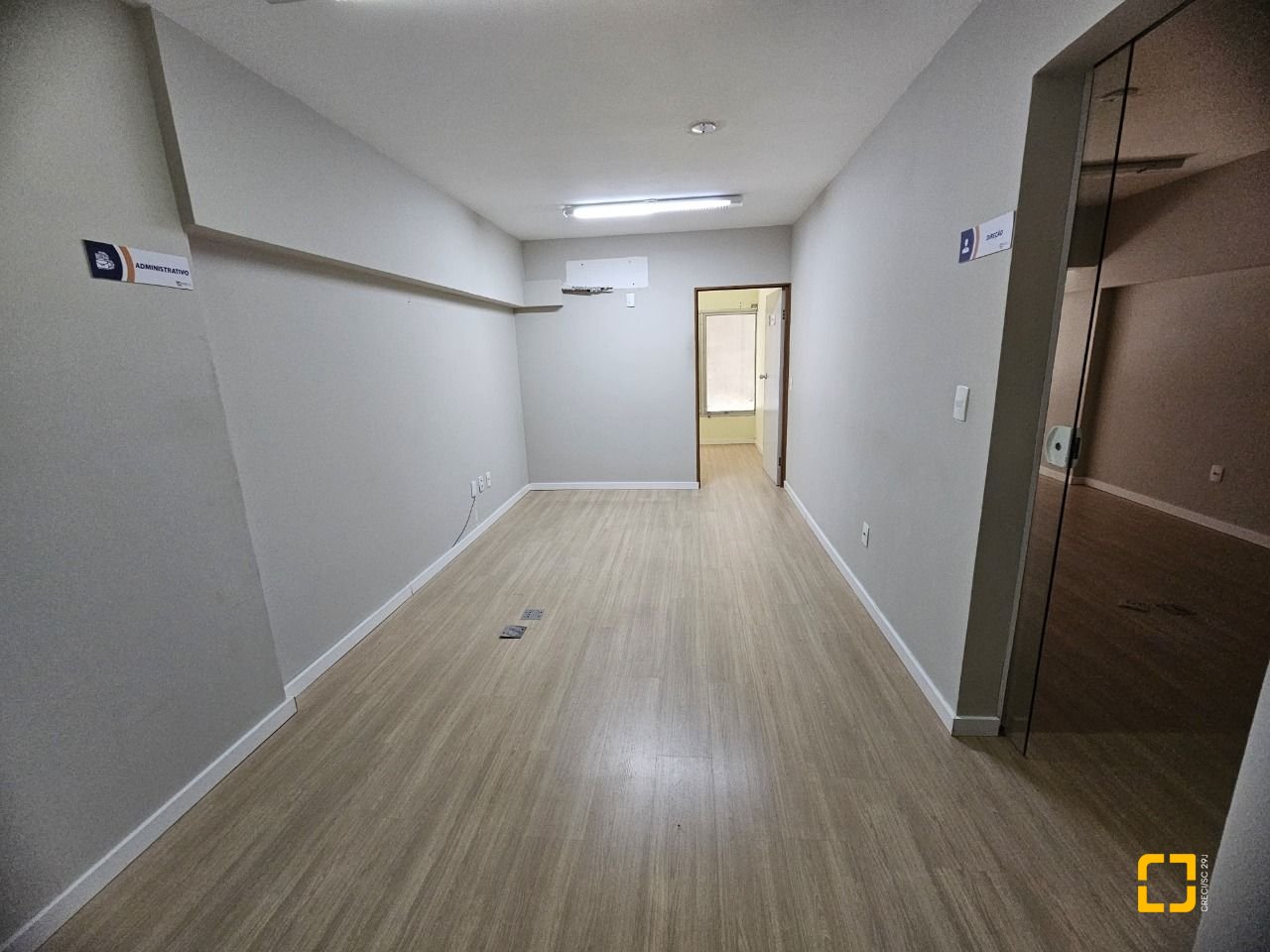 Loja com 169m², no bairro Centro em Florianópolis