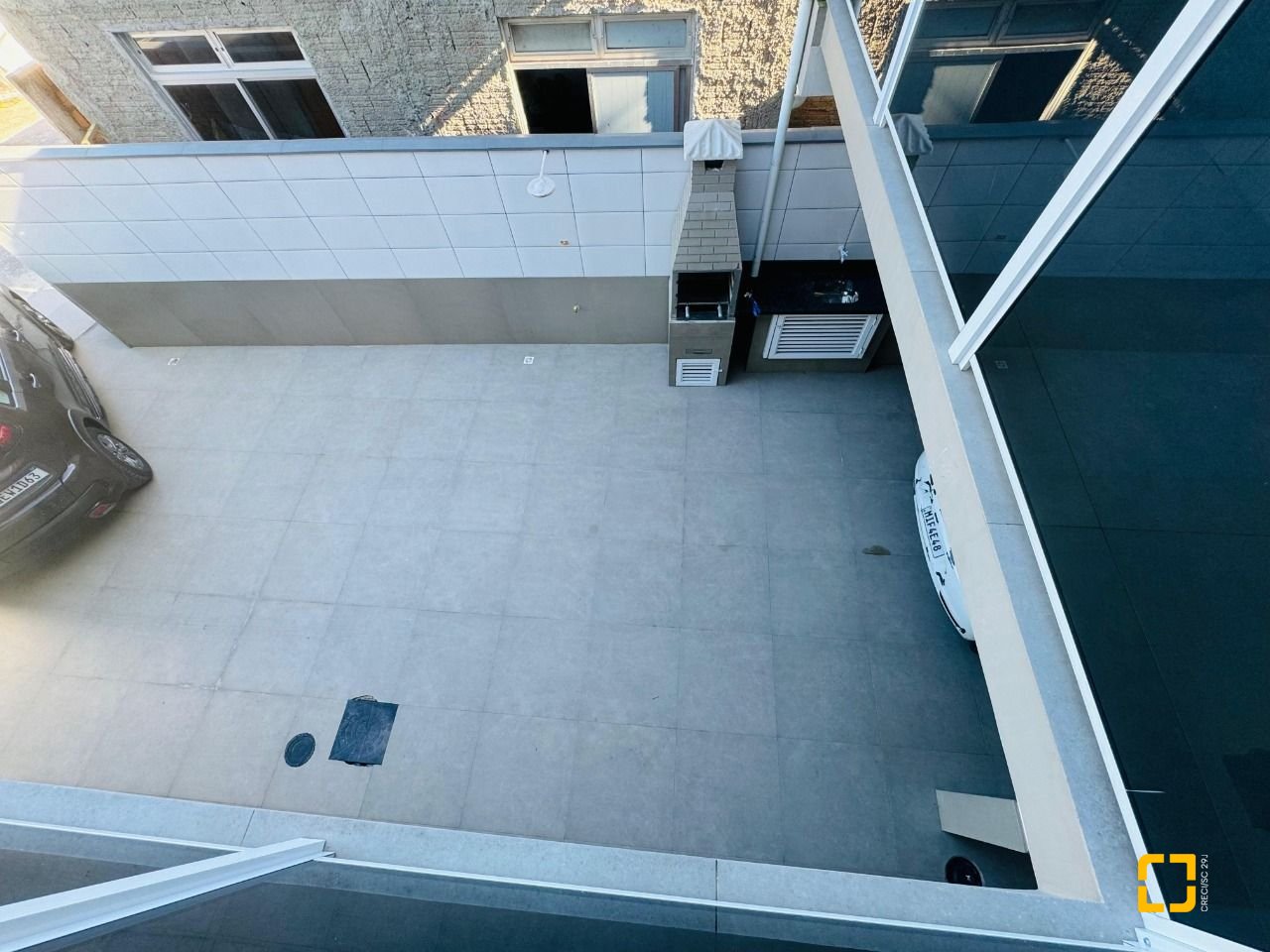 Hotel com 261m², 7 quartos (sendo 1 suíte), 3 garagens, no bairro Tapera da Base em Florianópolis