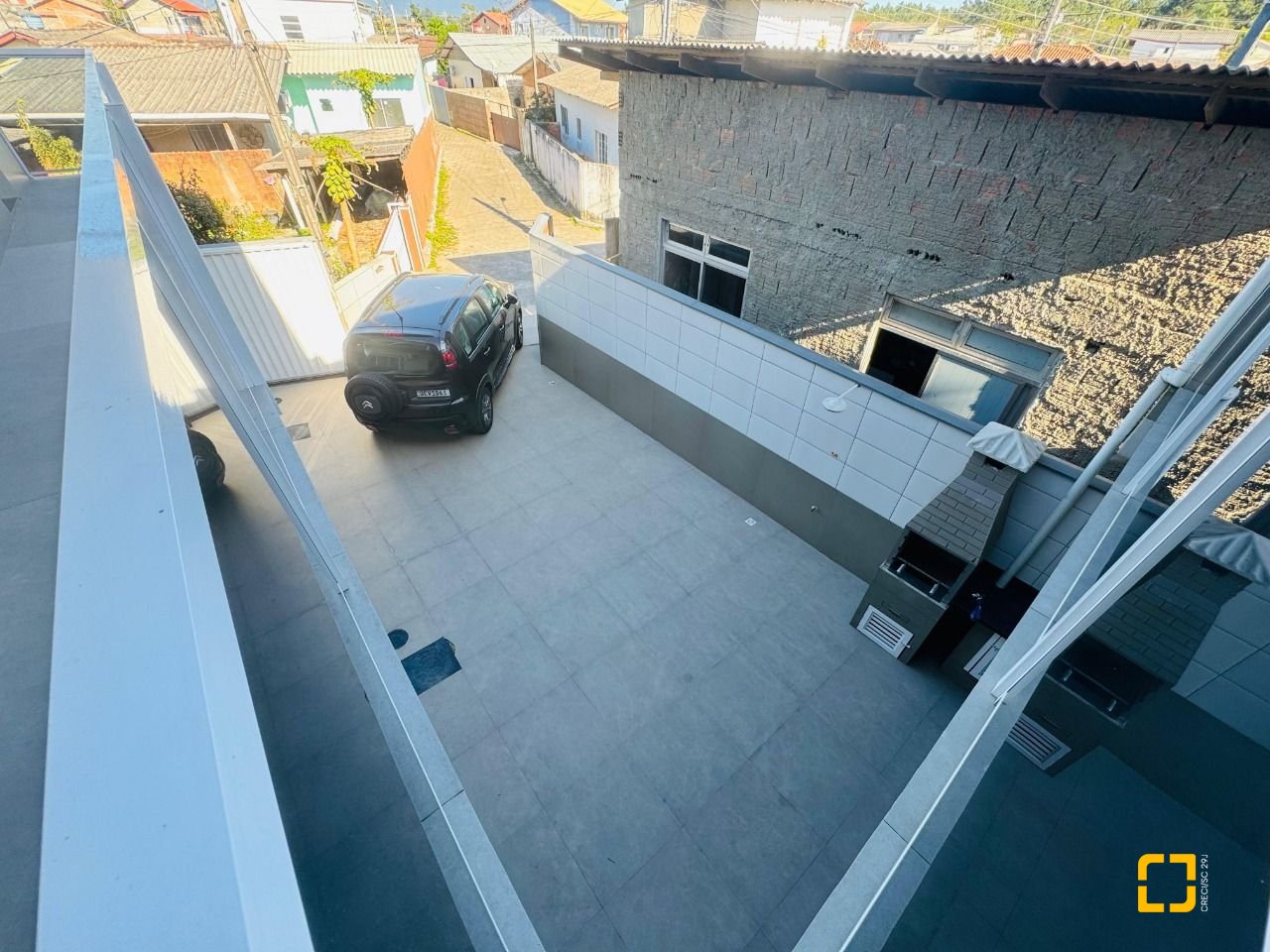 Hotel com 261m², 7 quartos (sendo 1 suíte), 3 garagens, no bairro Tapera da Base em Florianópolis