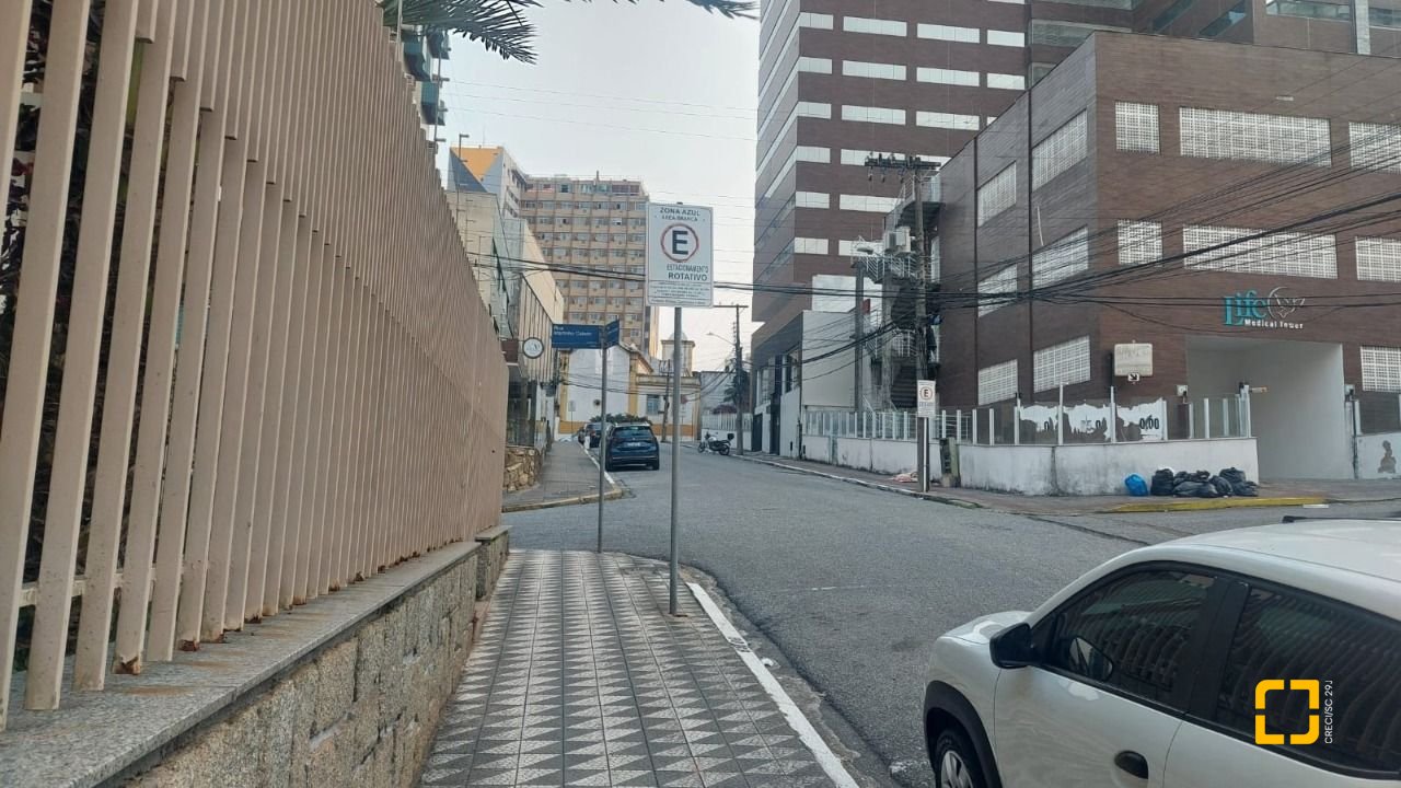 Terreno com 324m², no bairro Centro em Florianópolis