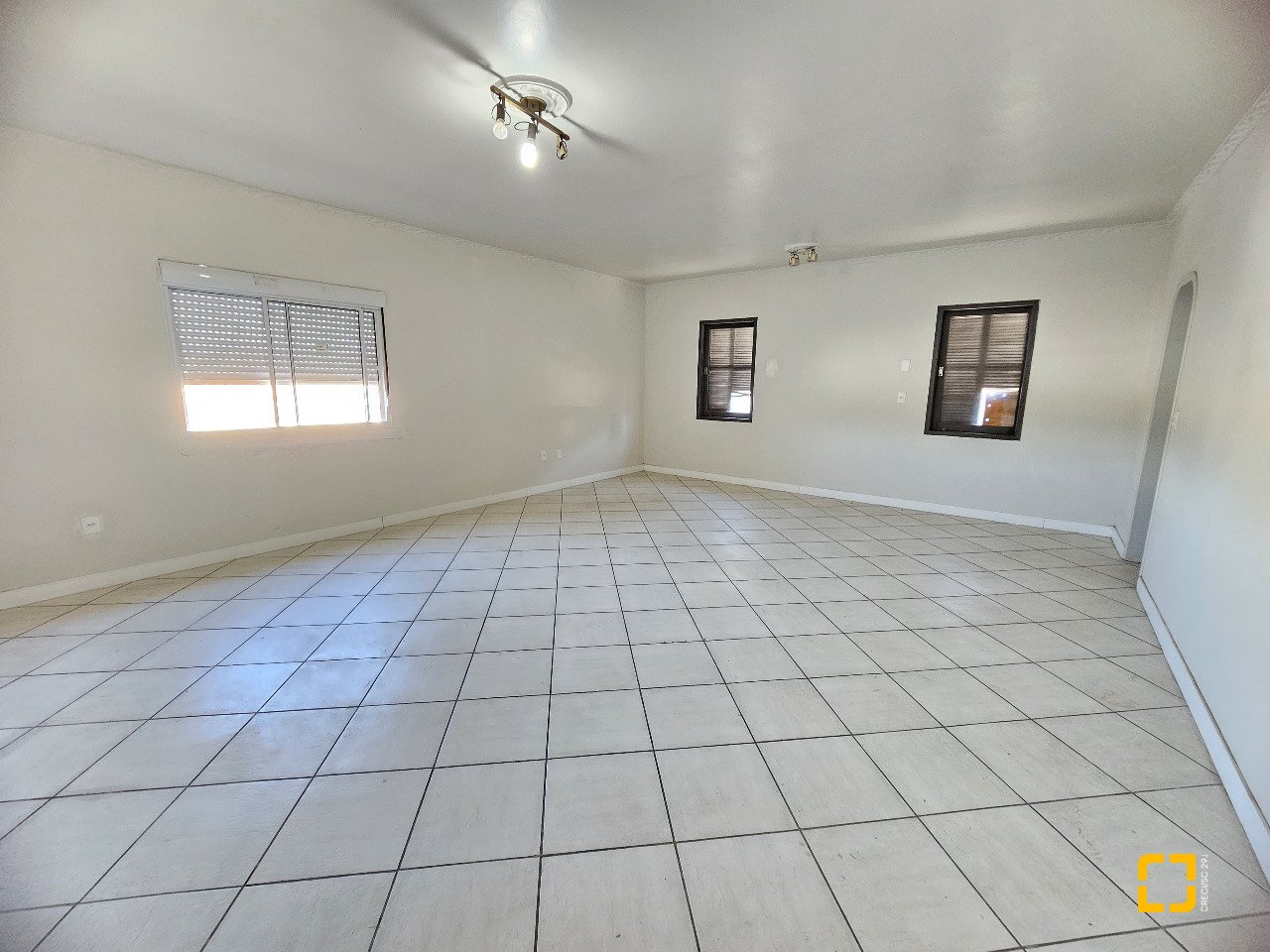 Casa com 329m², no bairro Saco dos Limões em Florianópolis