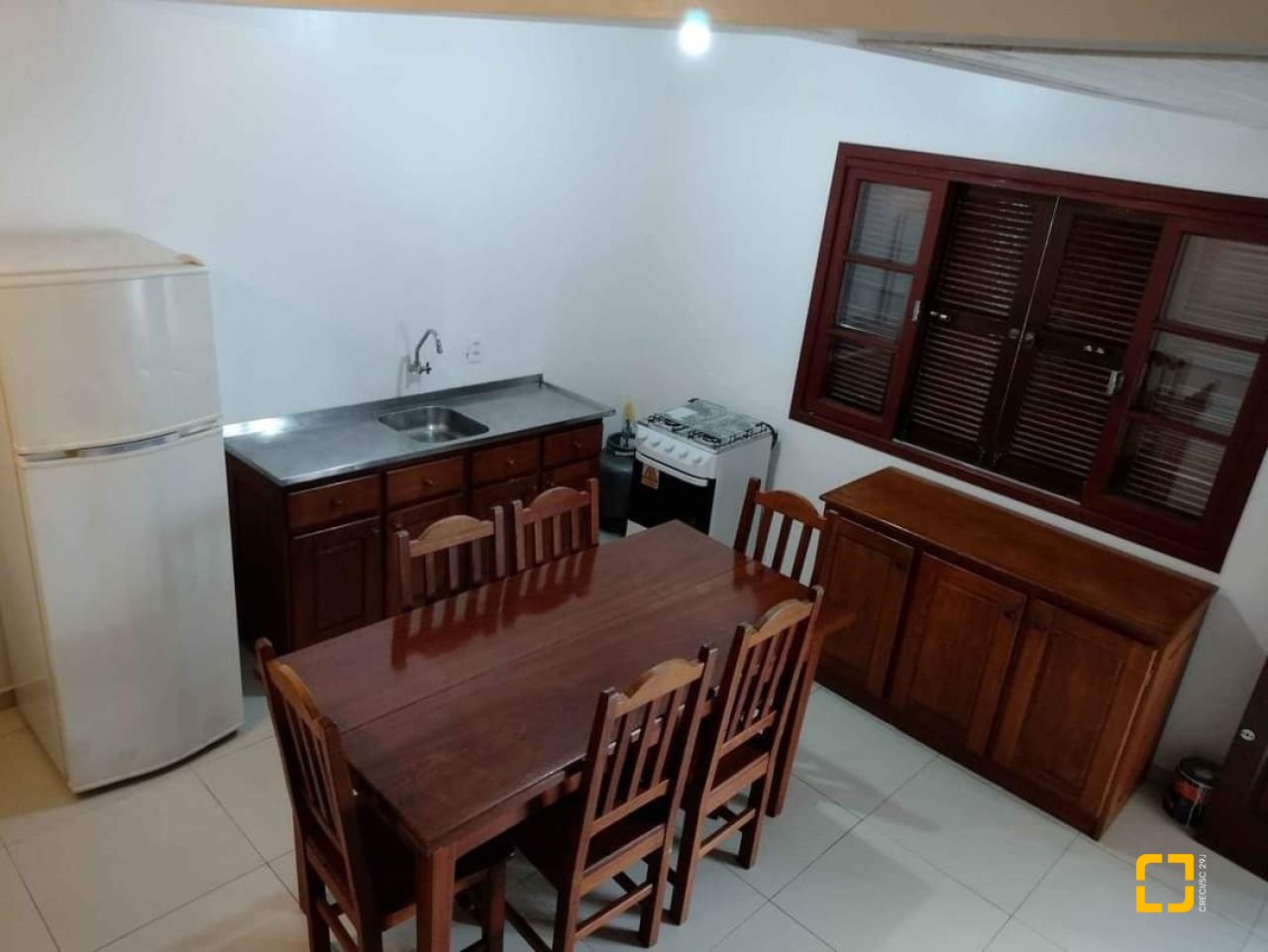 Casa com 600m², 10 quartos, 6 garagens, no bairro Ingleses em Florianópolis