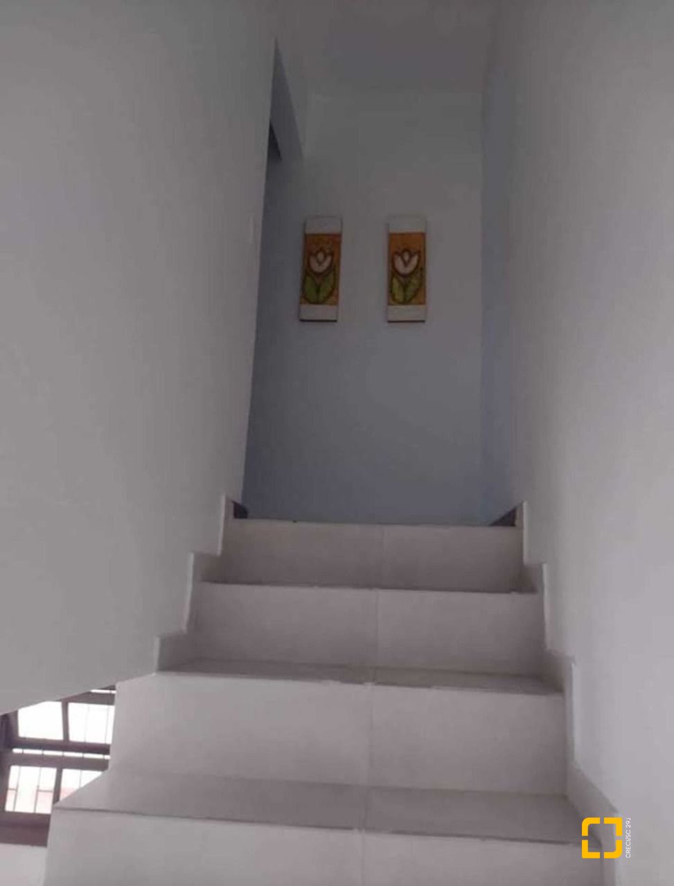 Casa com 600m², 10 quartos, 6 garagens, no bairro Ingleses em Florianópolis