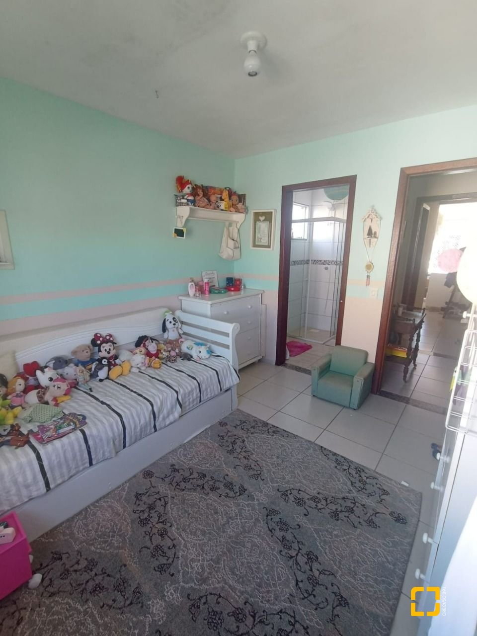 Casa com 95m², 2 garagens, no bairro Ingleses do Rio Vermelho em Florianópolis