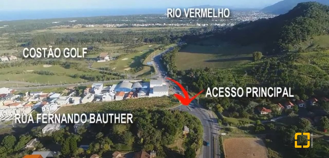 Casa com 95m², 2 garagens, no bairro Ingleses do Rio Vermelho em Florianópolis