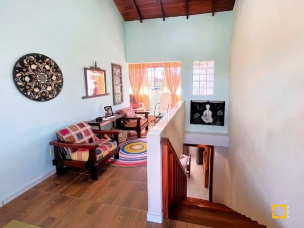 Casa com 420m², 6 quartos (sendo 3 suítes), 2 garagens, no bairro Rio Vermelho em Florianópolis