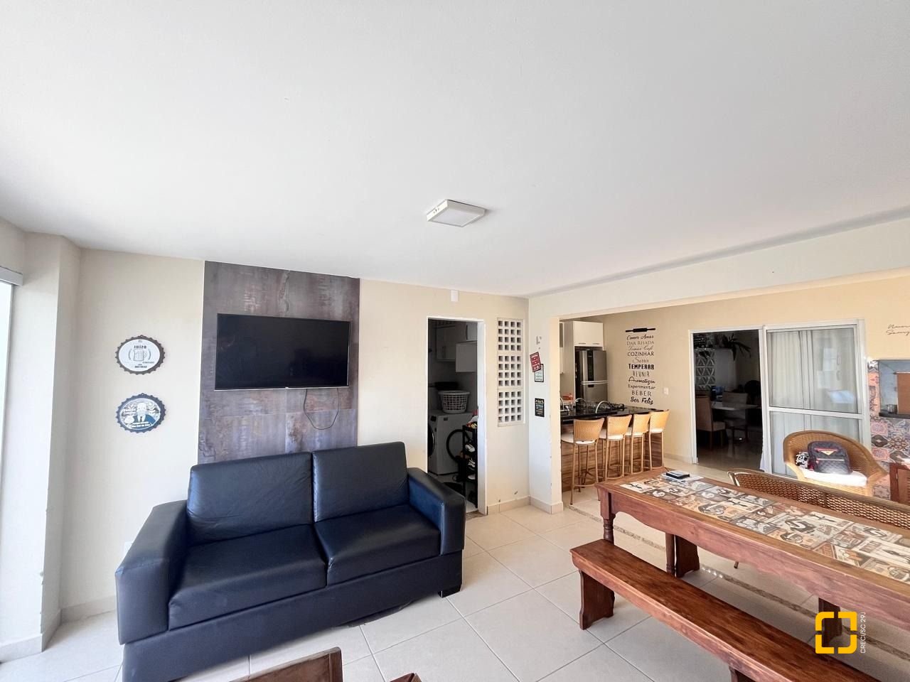 Casa com 140m², 5 quartos (sendo 1 suíte), 2 garagens, no bairro Pedra Branca em Palhoça
