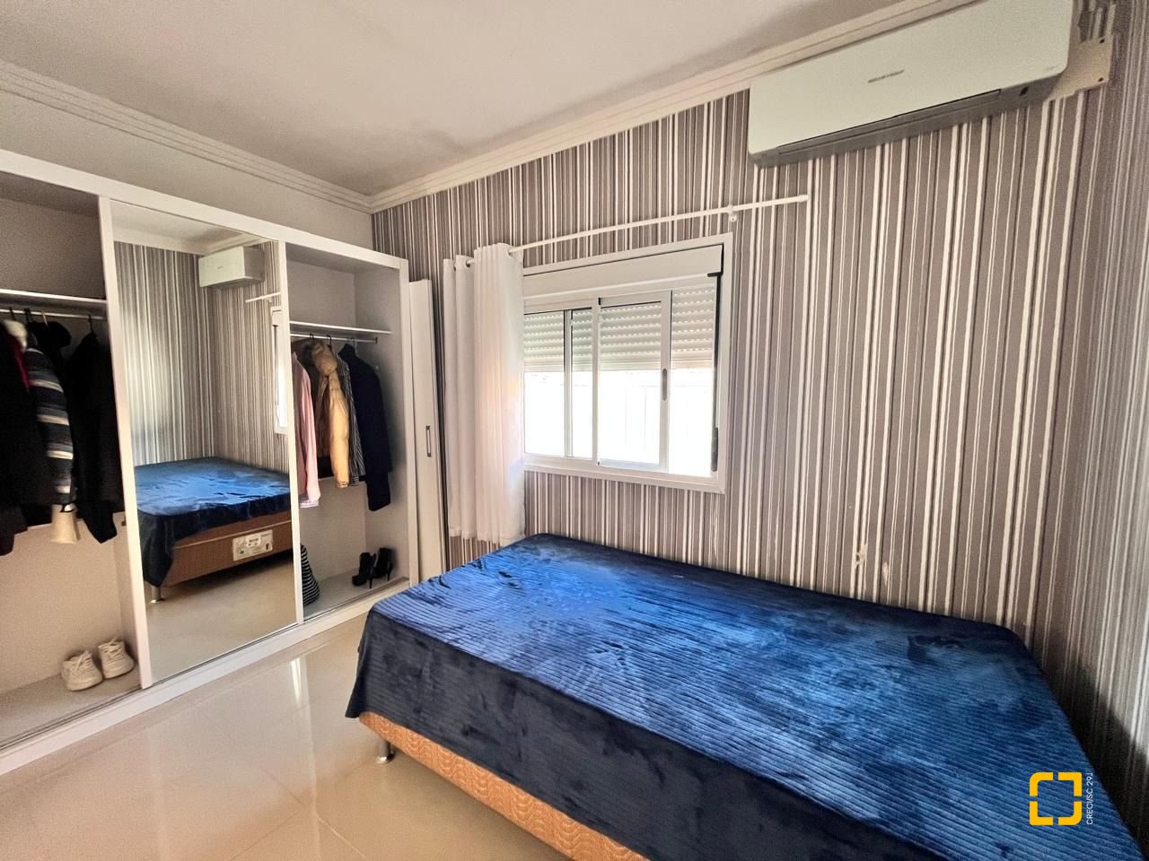 Casa com 140m², 4 quartos (sendo 1 suíte), 2 garagens, no bairro Pedra Branca em Palhoça