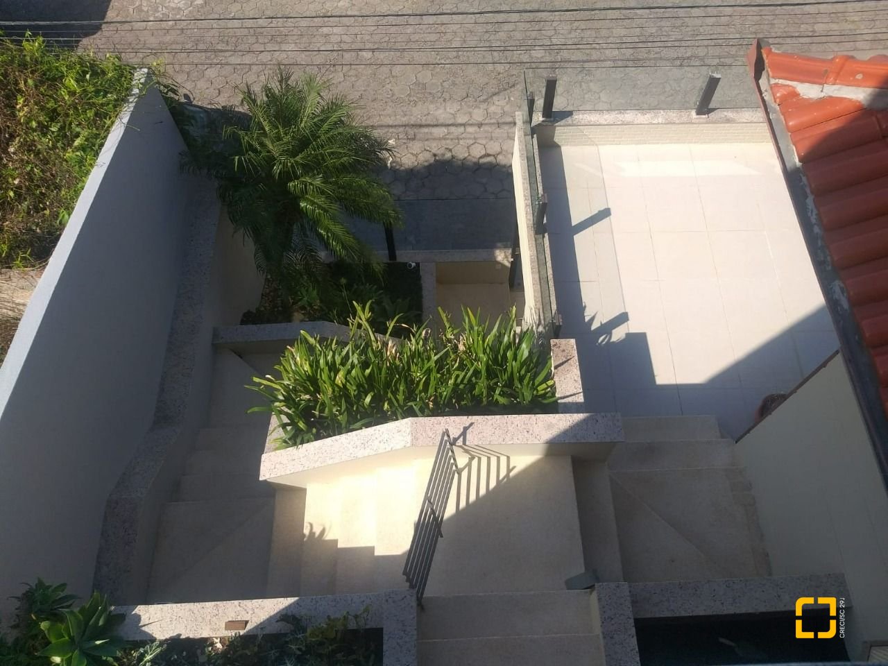 Casa com 309m², 6 quartos (sendo 3 suítes), 4 garagens, no bairro João Paulo em Florianópolis