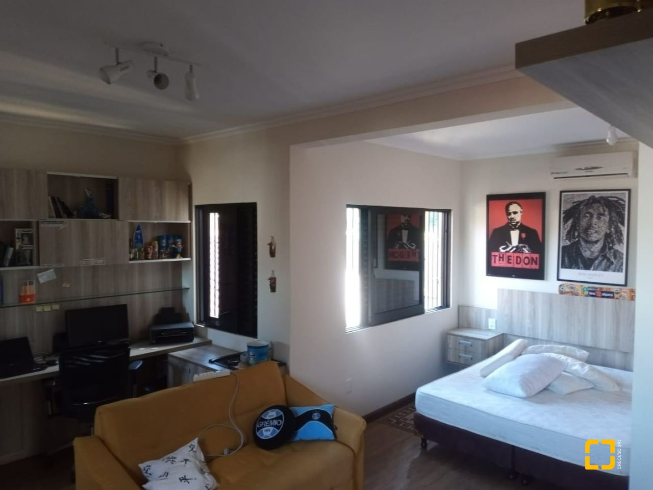 Casa com 309m², 6 quartos (sendo 3 suítes), 4 garagens, no bairro João Paulo em Florianópolis