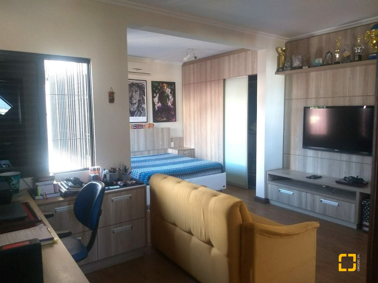 Casa com 309m², 6 quartos (sendo 3 suítes), 4 garagens, no bairro João Paulo em Florianópolis