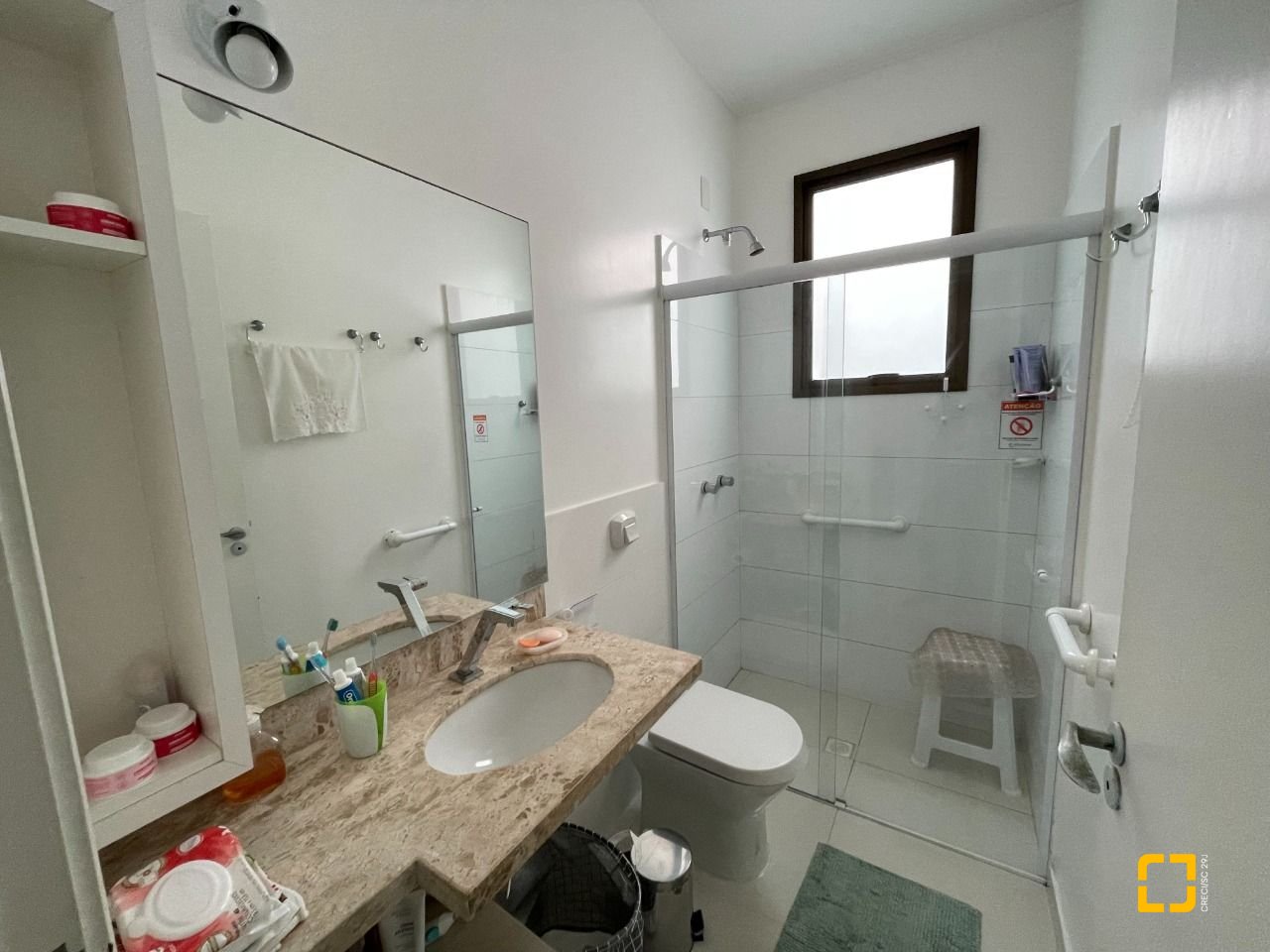 Apartamento com 170m², 5 quartos (sendo 2 suítes), 1 garagem, no bairro Ingleses em Florianópolis