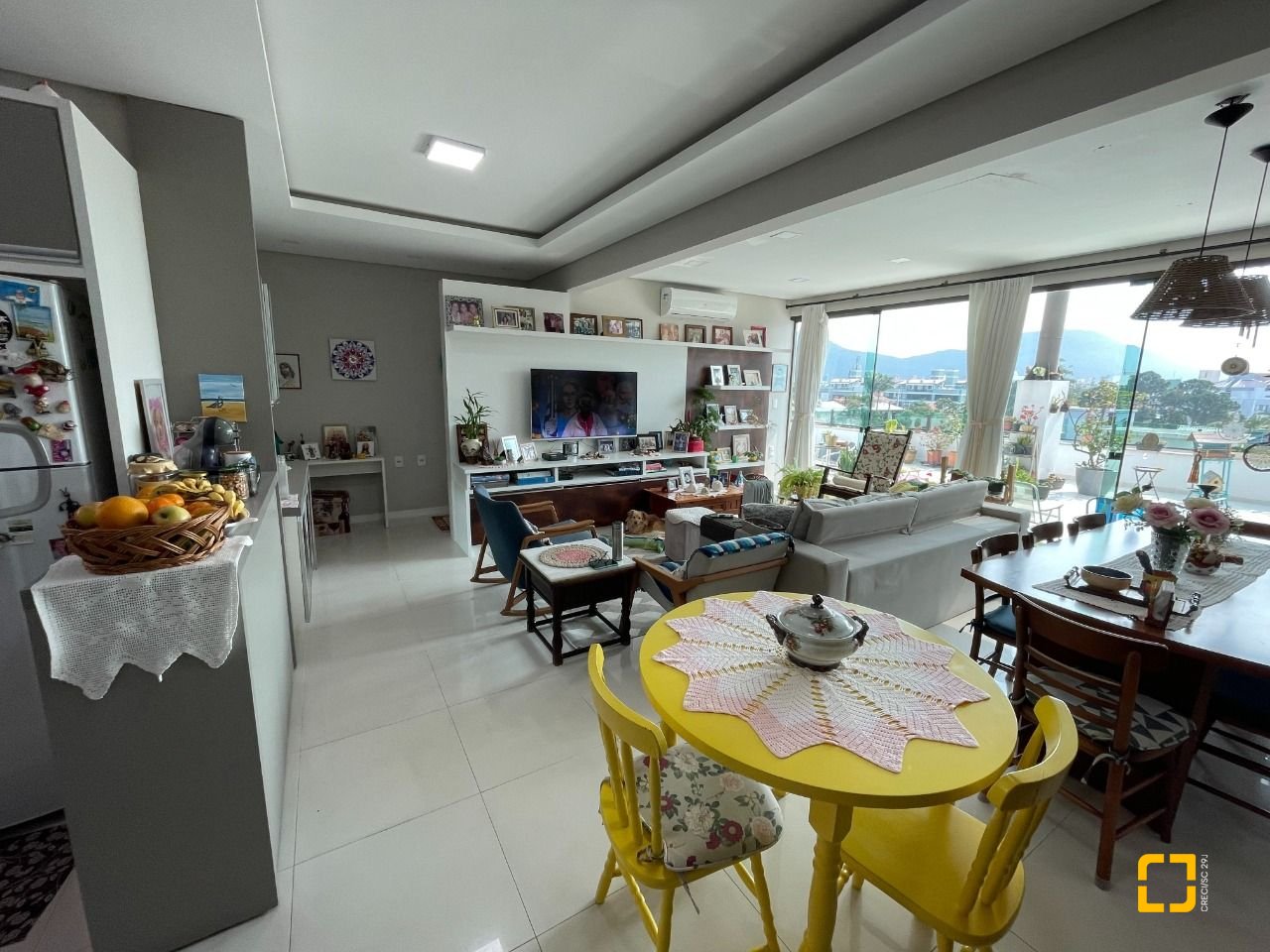 Apartamento com 170m², 5 quartos (sendo 2 suítes), 1 garagem, no bairro Ingleses em Florianópolis