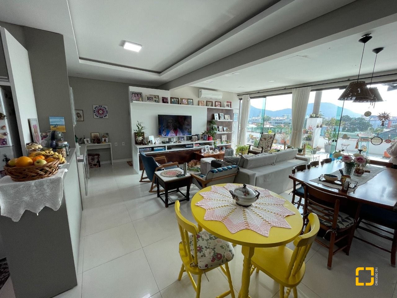 Apartamento com 170m², 5 quartos (sendo 2 suítes), 1 garagem, no bairro Ingleses em Florianópolis