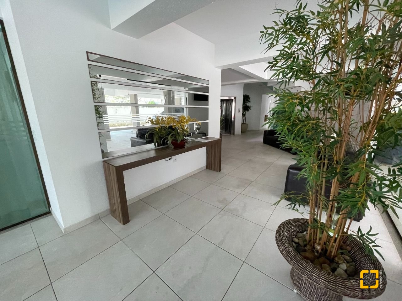 Apartamento com 170m², 5 quartos (sendo 2 suítes), 1 garagem, no bairro Ingleses em Florianópolis