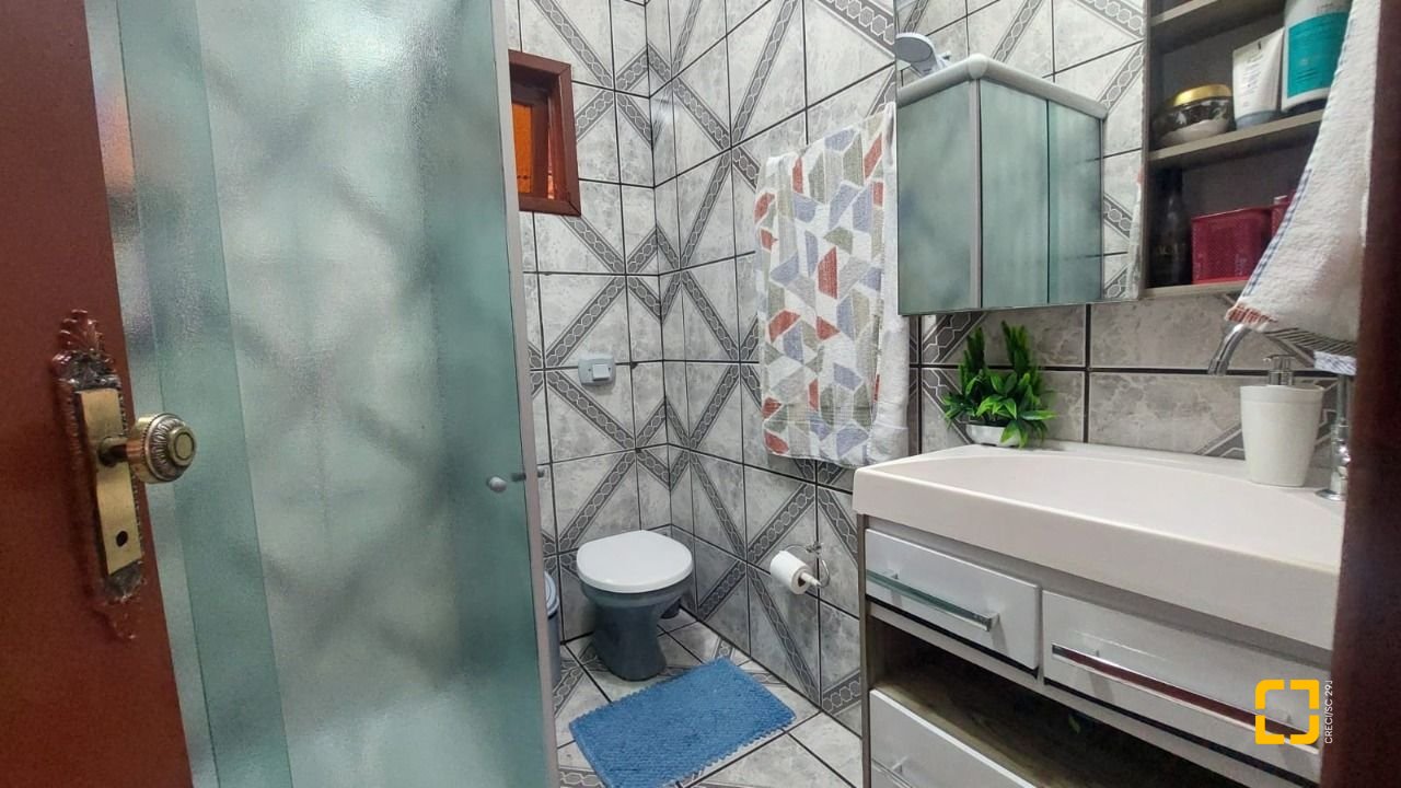 Casa com 104m², 3 quartos, 3 garagens, no bairro Ingleses em Florianópolis