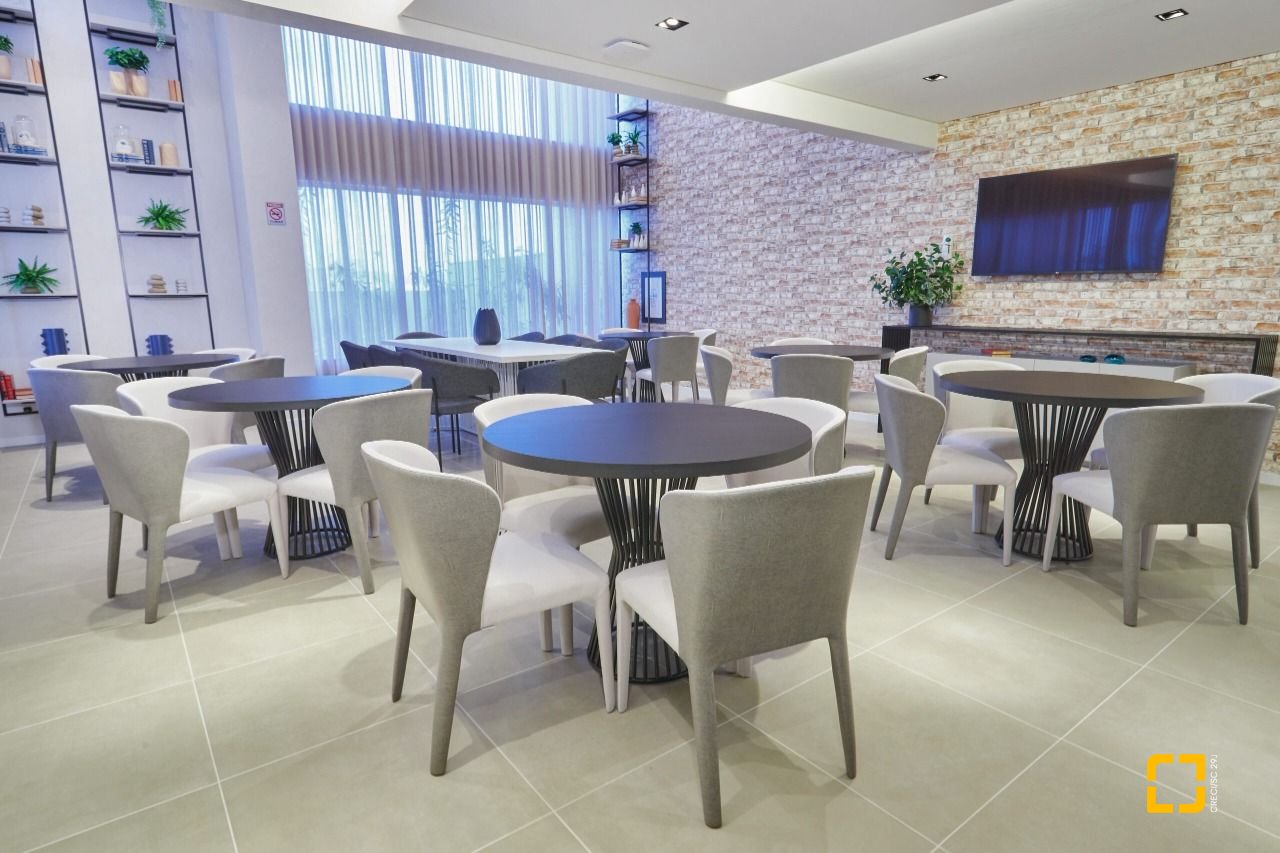 Apartamento com 77m², 4 quartos (sendo 2 suítes), 2 garagens, no bairro Estreito em Florianópolis
