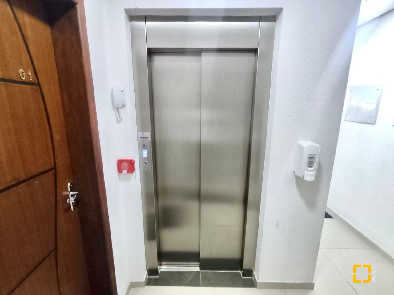 Apartamento com 63m², 3 quartos (sendo 1 suíte), 1 garagem, no bairro Ingleses em Florianópolis