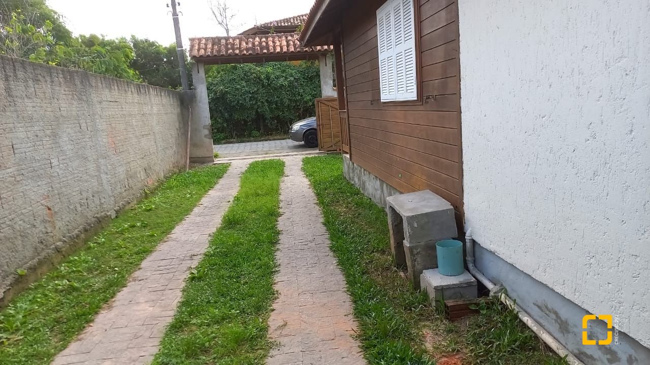 Casa com 60m², 3 quartos, 1 garagem, no bairro Rio Vermelho em Florianópolis