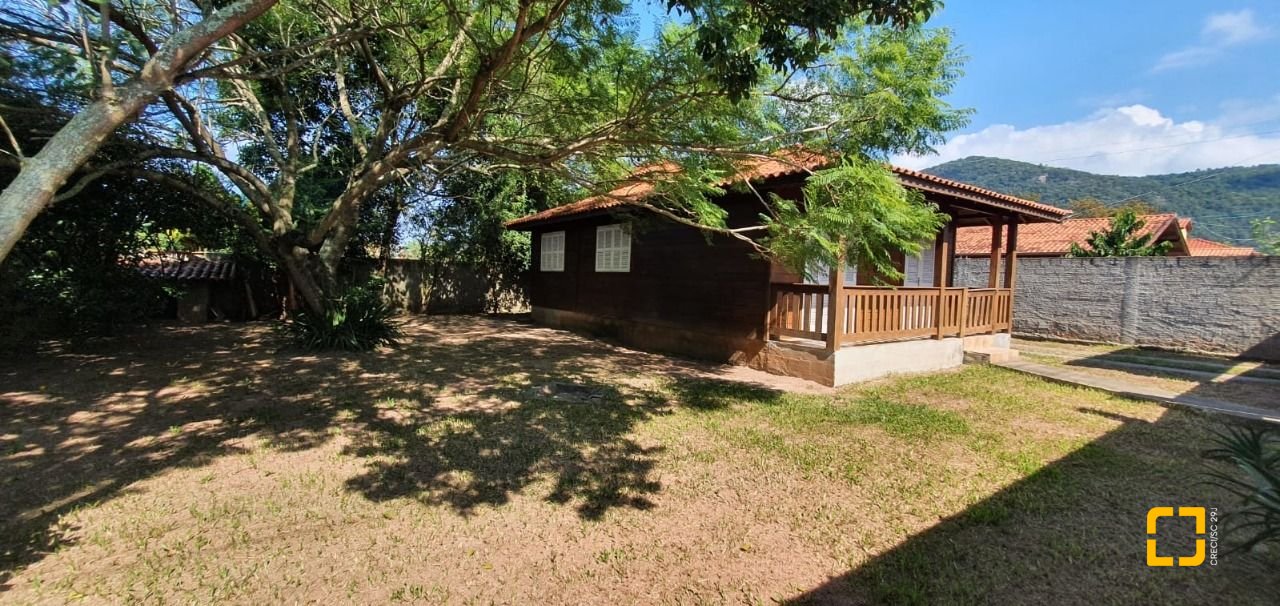 Casa com 60m², 3 quartos, 1 garagem, no bairro Rio Vermelho em Florianópolis