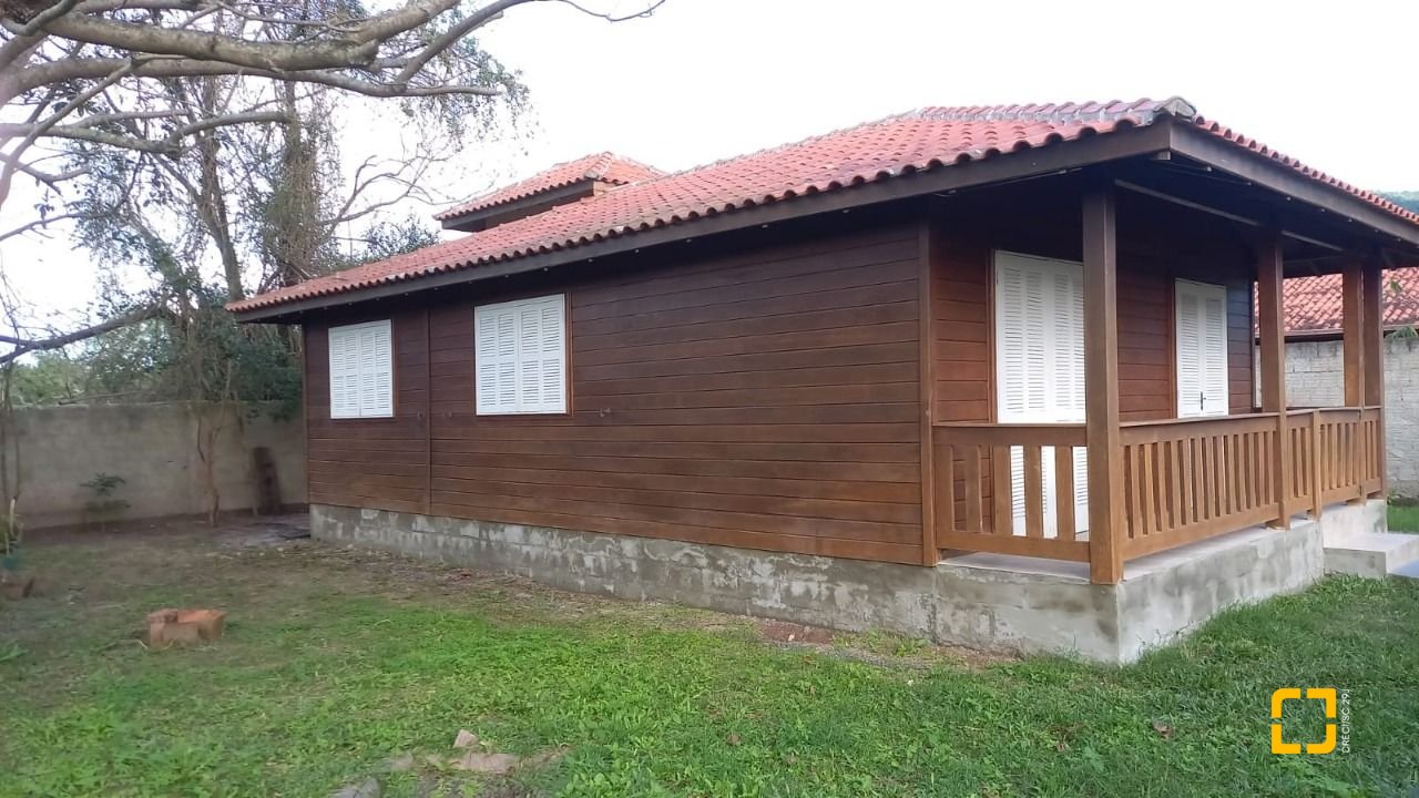 Casa com 60m², 3 quartos, 1 garagem, no bairro Rio Vermelho em Florianópolis