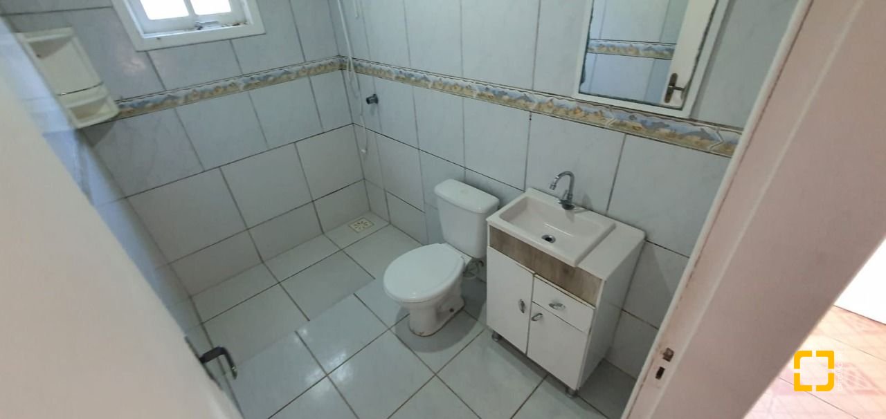 Casa com 60m², 3 quartos, 1 garagem, no bairro Rio Vermelho em Florianópolis