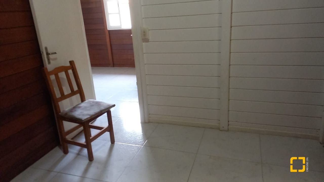 Casa com 60m², 3 quartos, 1 garagem, no bairro Rio Vermelho em Florianópolis