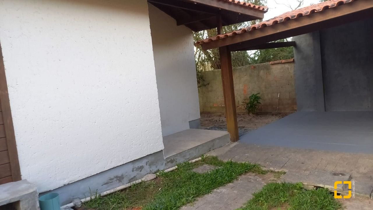 Casa com 60m², 3 quartos, 1 garagem, no bairro Rio Vermelho em Florianópolis