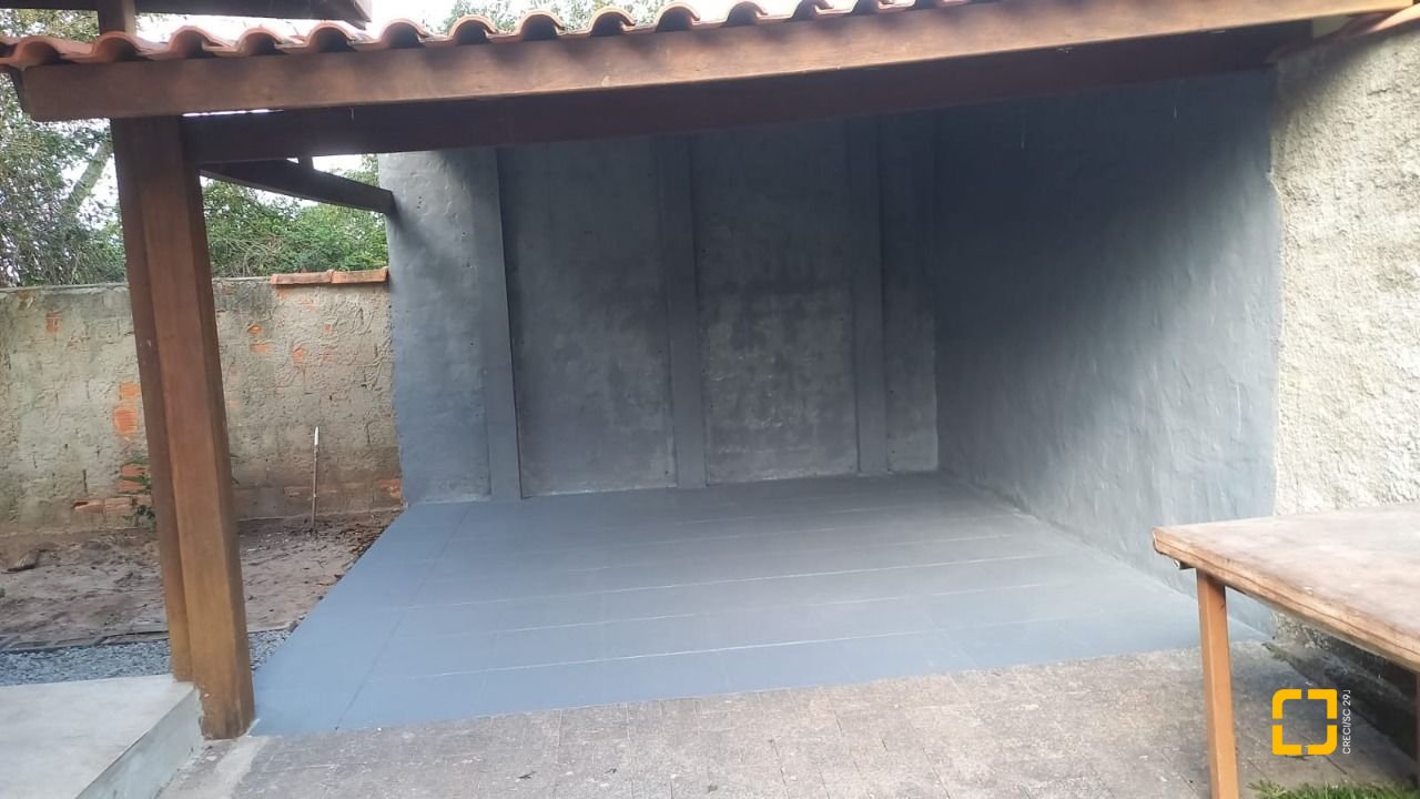 Casa com 60m², 3 quartos, 1 garagem, no bairro Rio Vermelho em Florianópolis