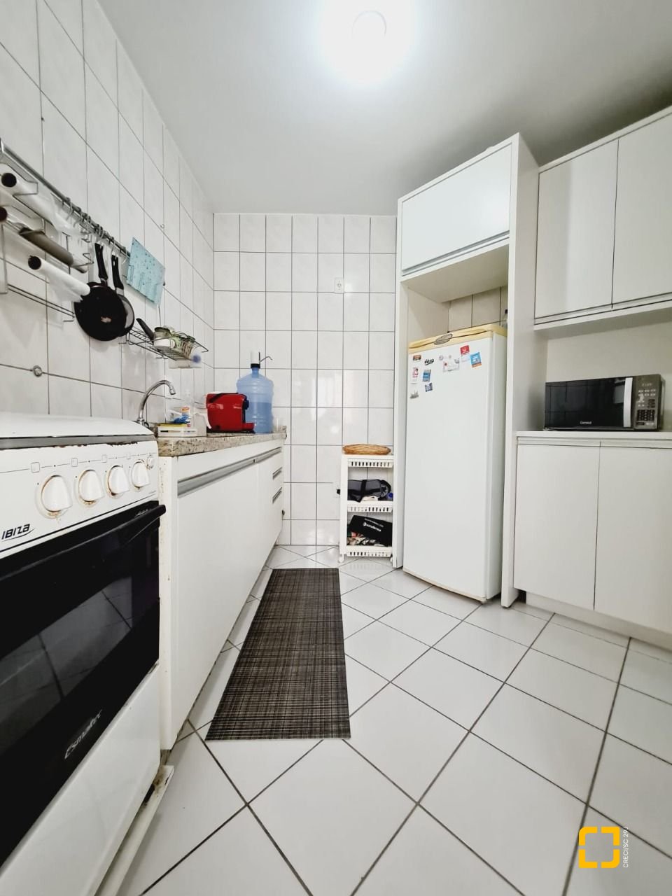 Apartamento com 48m², 1 quarto, 1 garagem, no bairro Saco Grande em Florianópolis