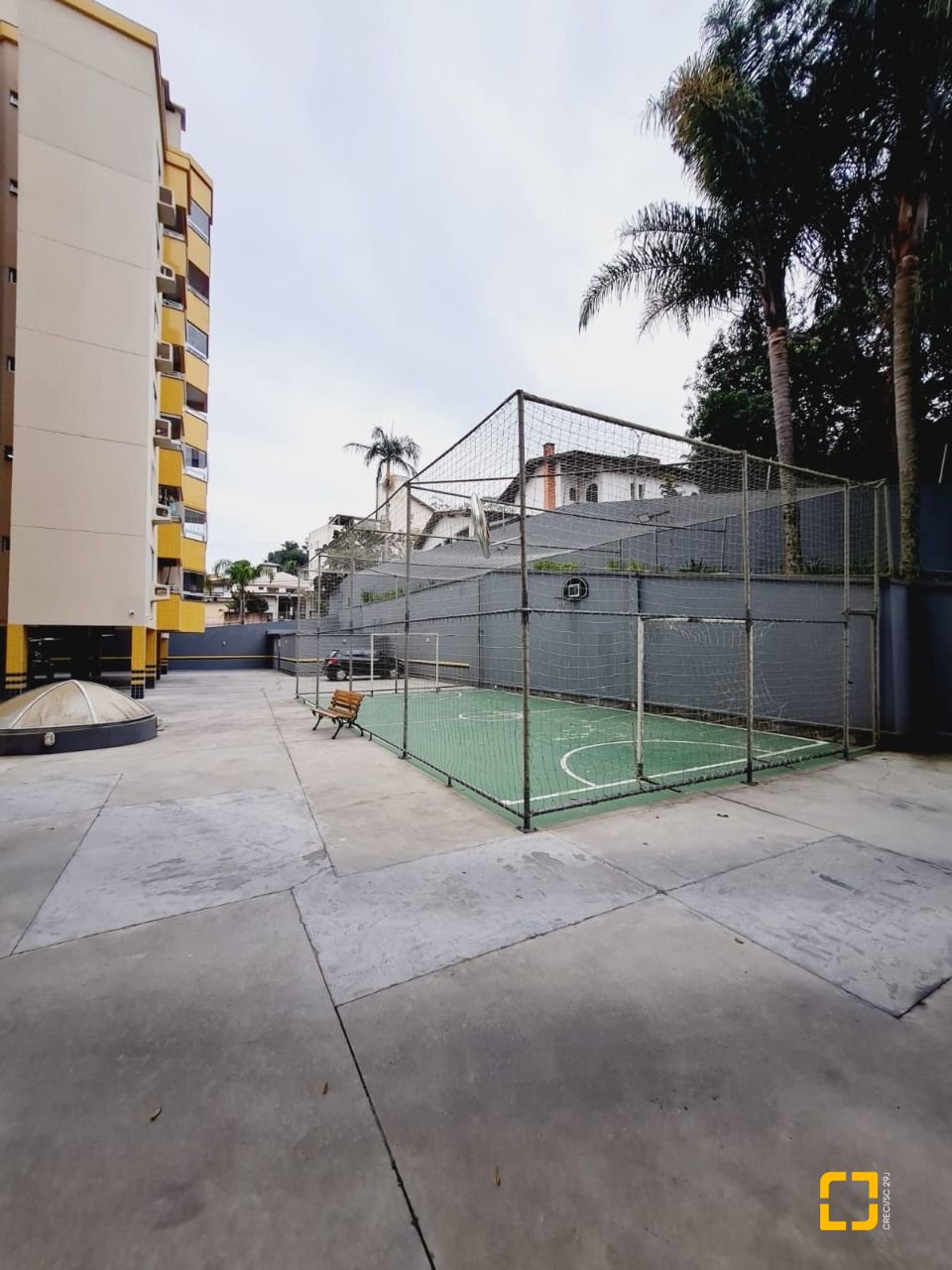 Apartamento com 48m², 1 quarto, 1 garagem, no bairro Saco Grande em Florianópolis