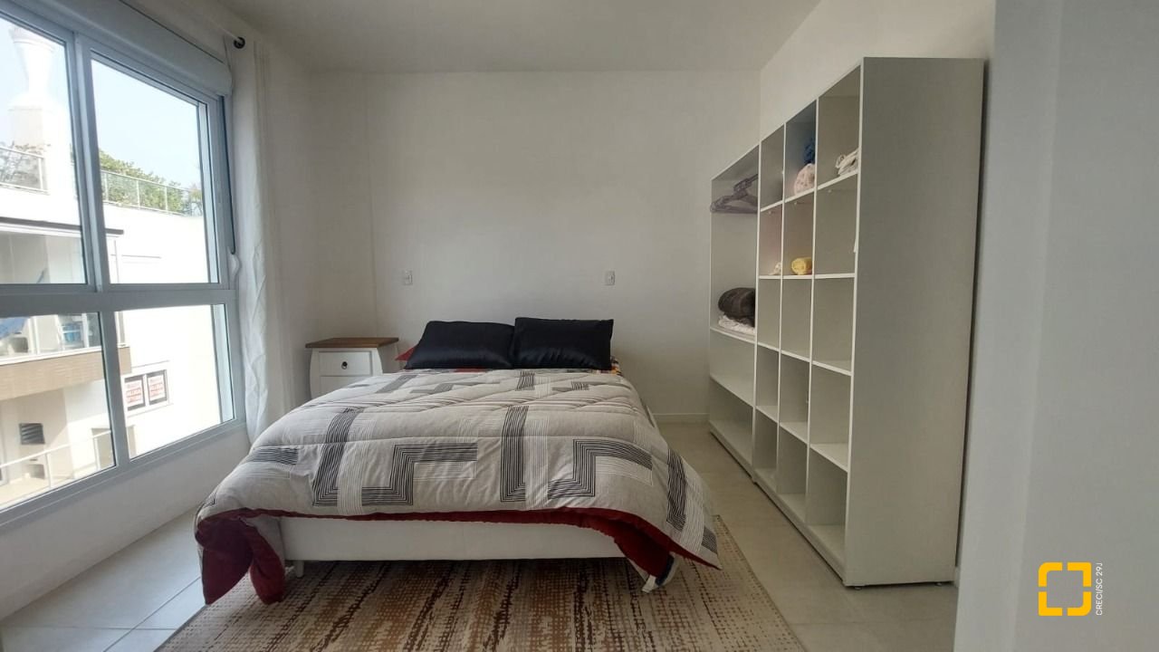 Apartamento com 71m², 3 quartos (sendo 1 suíte), 1 garagem, no bairro Campeche em Florianópolis