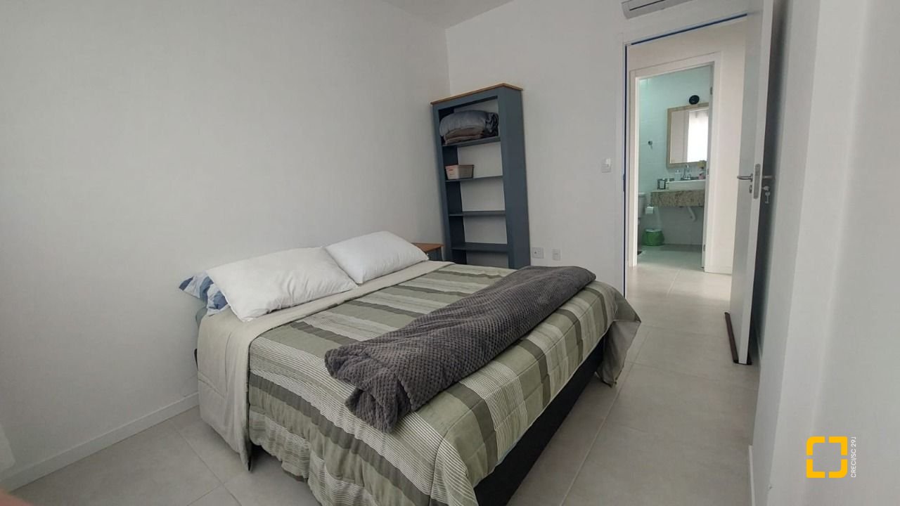 Apartamento com 71m², 3 quartos (sendo 1 suíte), 1 garagem, no bairro Campeche em Florianópolis