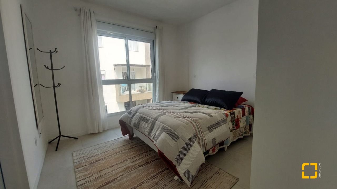 Apartamento com 71m², 3 quartos (sendo 1 suíte), 1 garagem, no bairro Campeche em Florianópolis