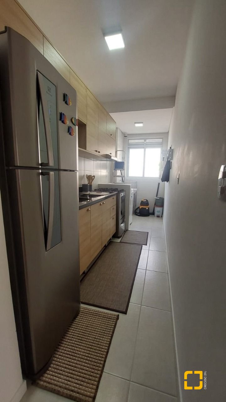 Apartamento com 71m², 3 quartos (sendo 1 suíte), 1 garagem, no bairro Campeche em Florianópolis