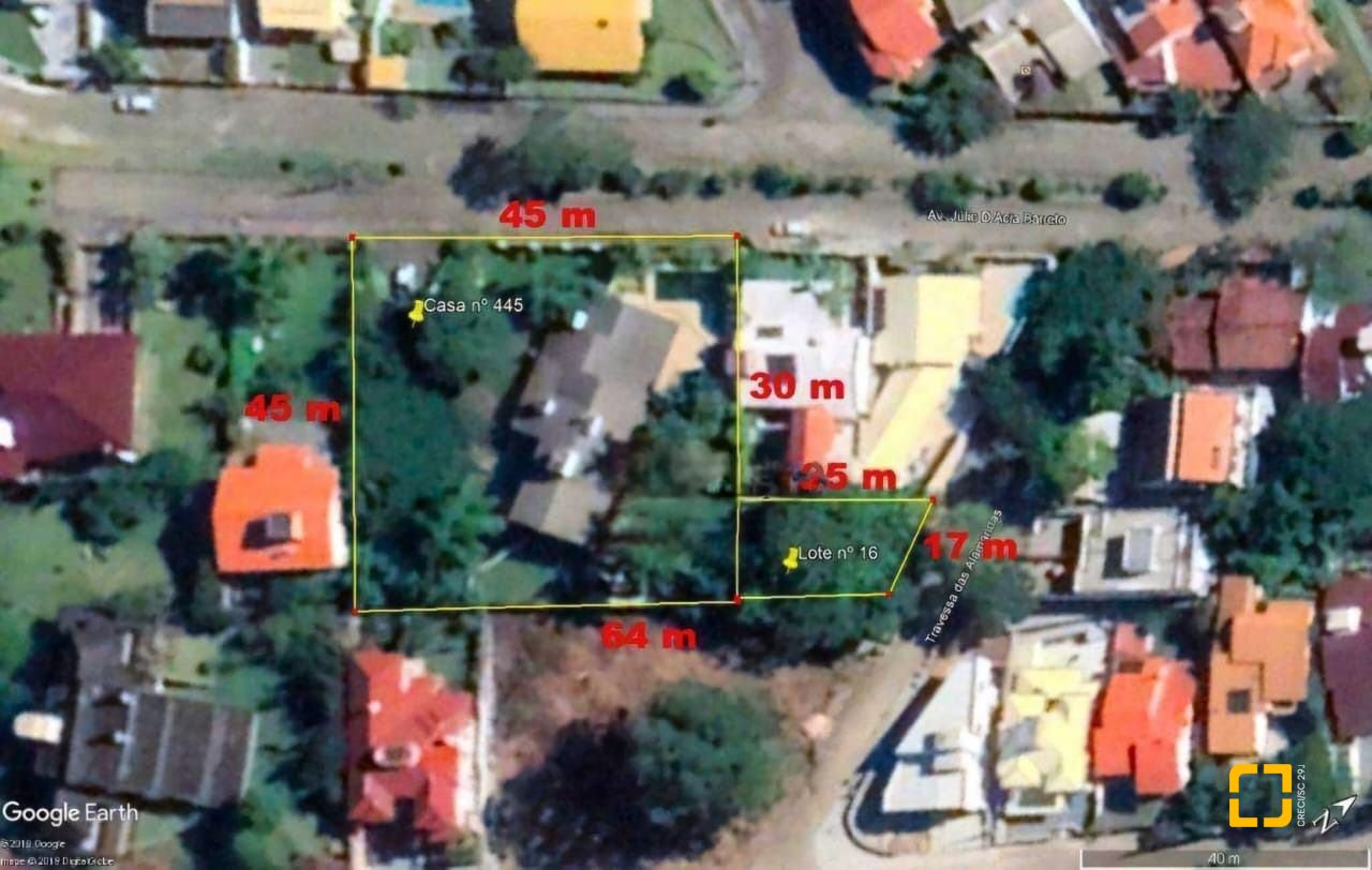 Casa com 2247m², 6 quartos (sendo 2 suítes), 10 garagens, no bairro Carvoeira em Florianópolis