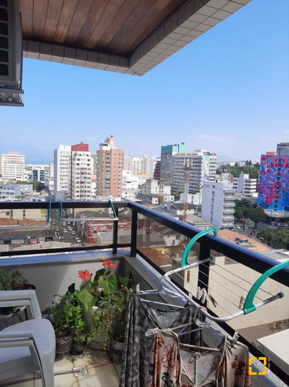 Apartamento com 75m², 2 quartos, 1 garagem, no bairro Centro em Florianópolis