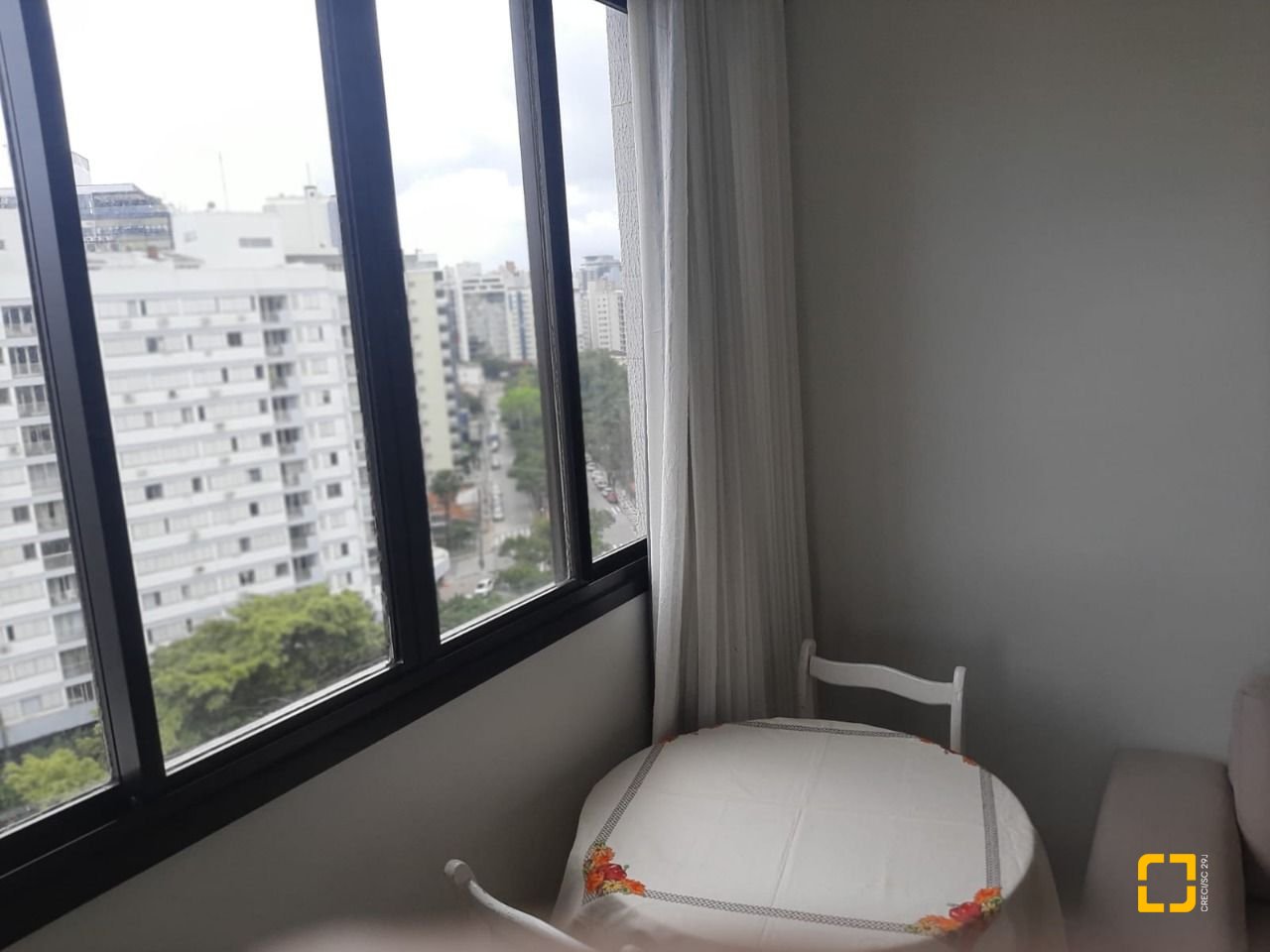 Apartamento com 75m², 2 quartos, 1 garagem, no bairro Centro em Florianópolis