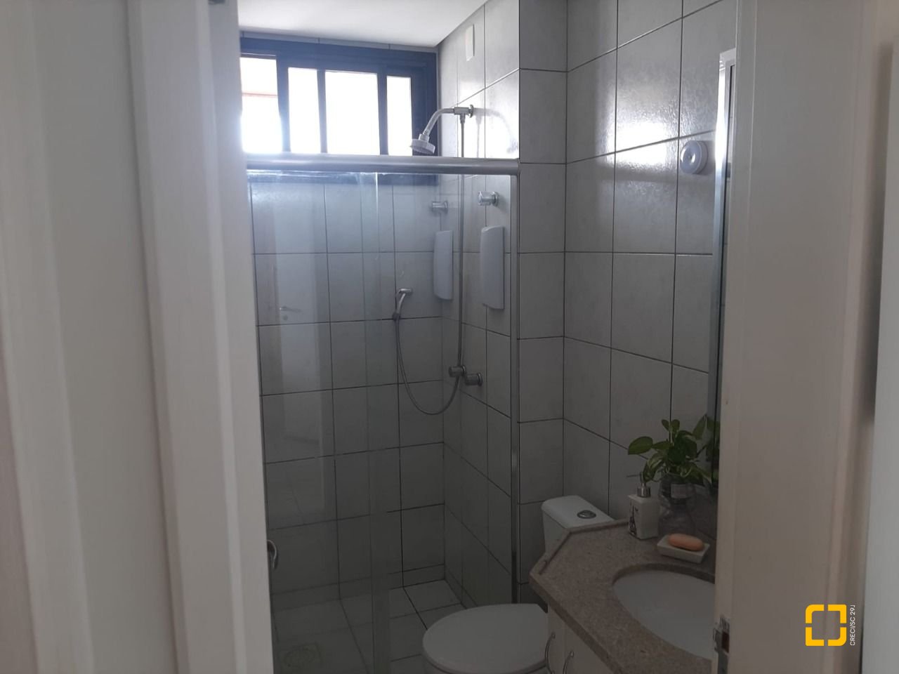 Apartamento com 75m², 2 quartos, 1 garagem, no bairro Centro em Florianópolis
