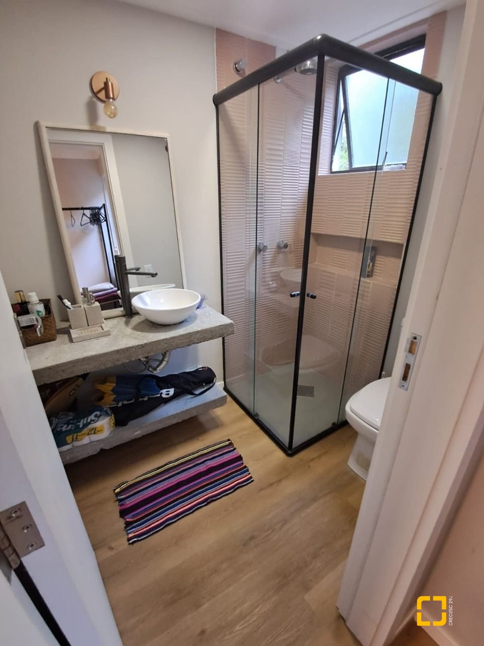 Apartamento com 63m², 3 quartos (sendo 1 suíte), 1 garagem, no bairro Praia Brava em Florianópolis