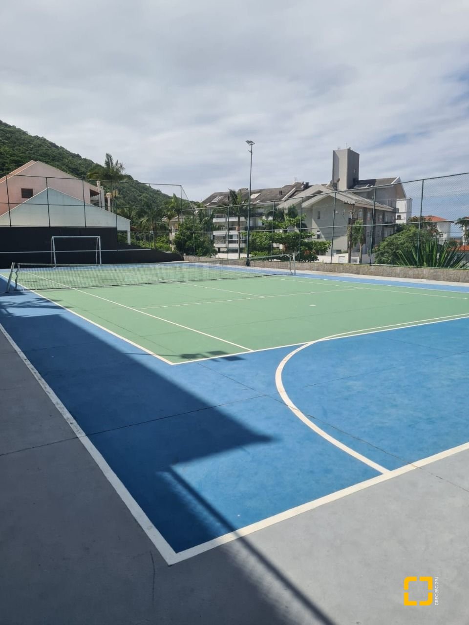 Apartamento com 63m², 3 quartos (sendo 1 suíte), 1 garagem, no bairro Praia Brava em Florianópolis