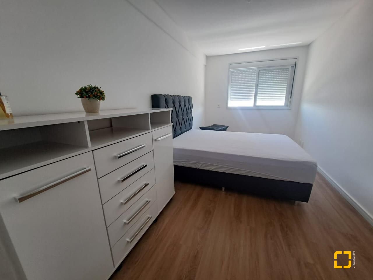 Apartamento com 61m², 2 quartos (sendo 1 suíte), 2 garagens, no bairro Pedra Branca em Palhoça