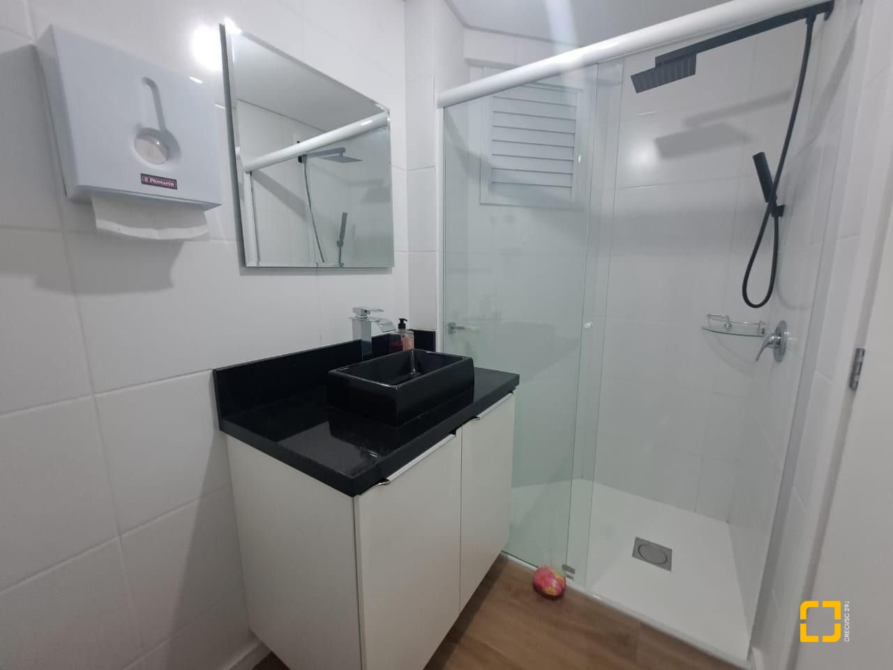 Apartamento com 61m², 2 quartos (sendo 1 suíte), 2 garagens, no bairro Pedra Branca em Palhoça