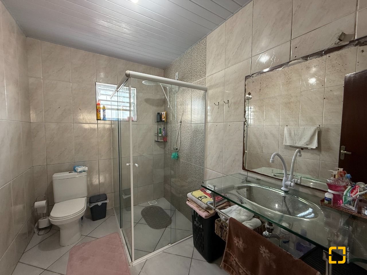 Casa com 112m², 3 quartos, 2 garagens, no bairro Ipiranga em São José
