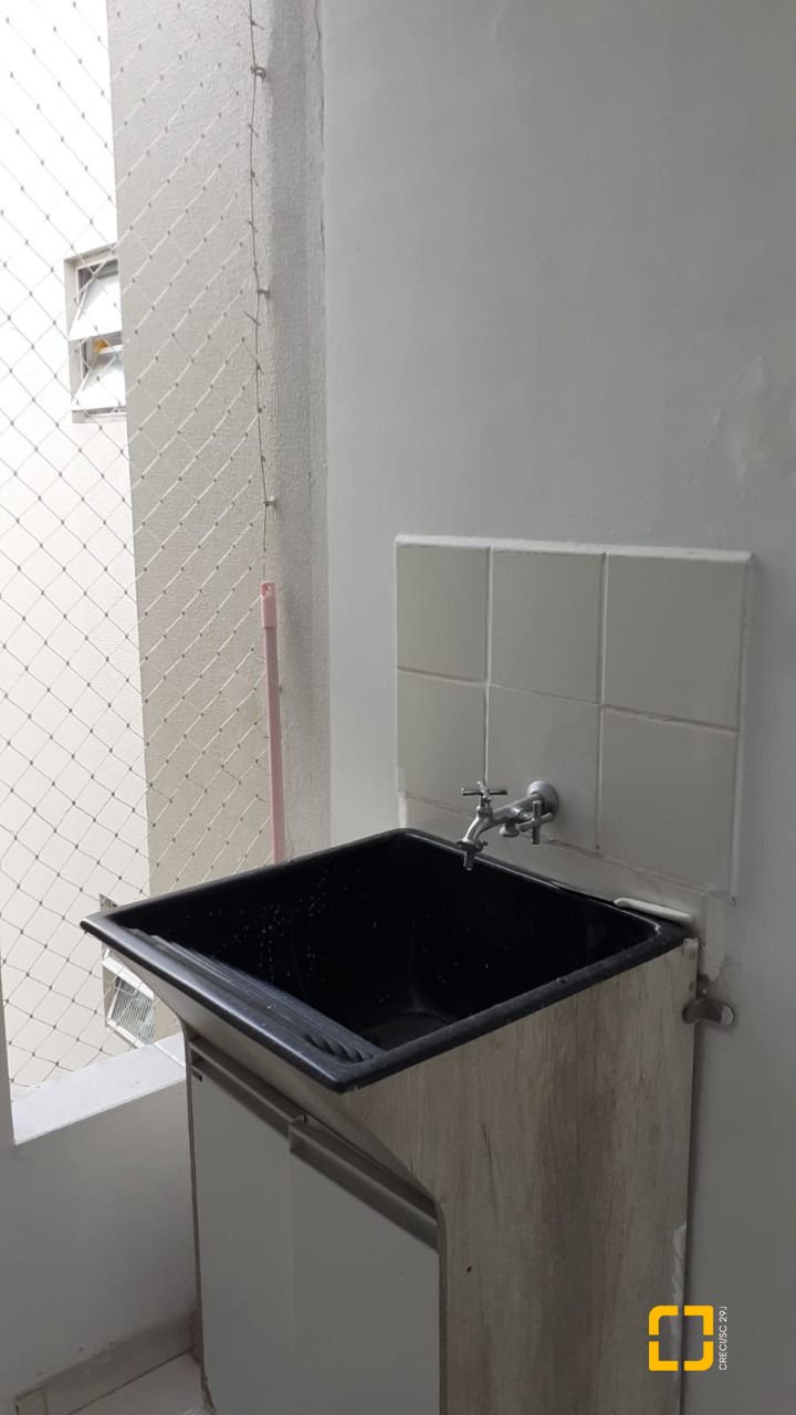 Apartamento com 72m², 3 quartos, 1 garagem, no bairro Canto em Florianópolis