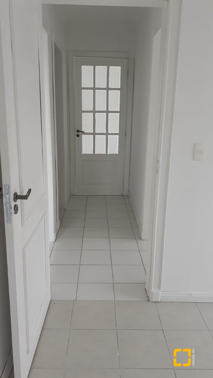 Apartamento com 72m², 3 quartos, 1 garagem, no bairro Canto em Florianópolis