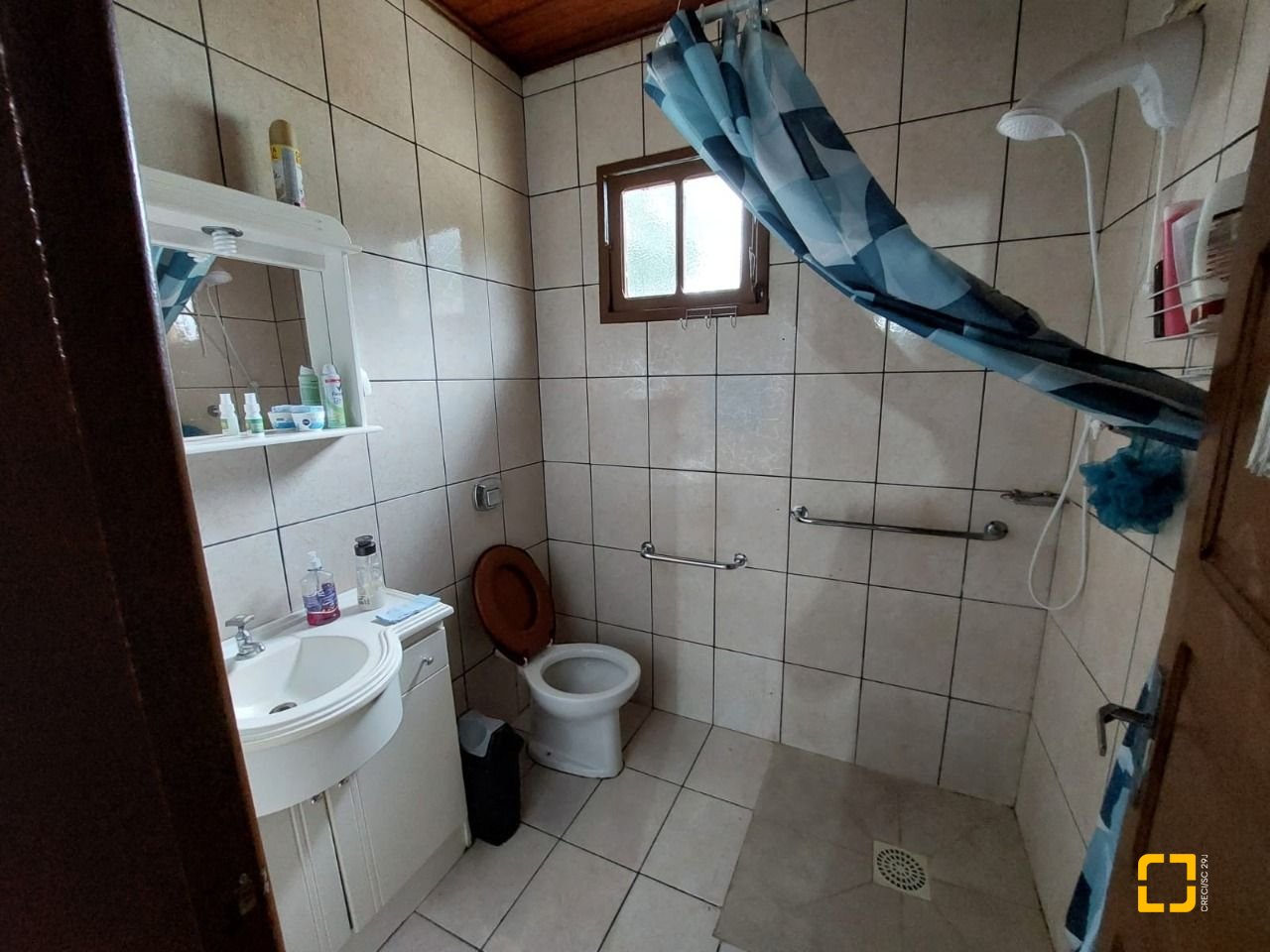 Terreno com 896m², no bairro Ribeirão da Ilha em Florianópolis