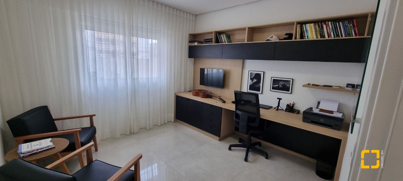 Apartamento com 120m², 3 quartos (sendo 1 suíte), 1 garagem, no bairro Nossa Senhora do Rosário em São José